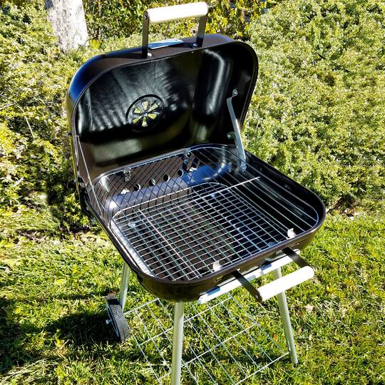 Gibson Home® Catari 18" Black Charcoal BBQ Grill
